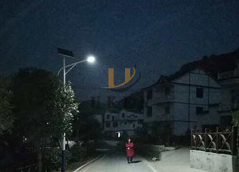 solar street light