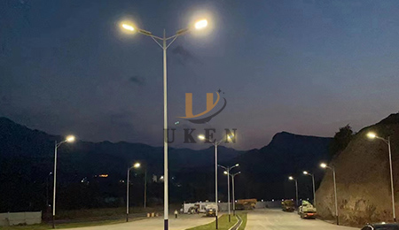 solar road lights