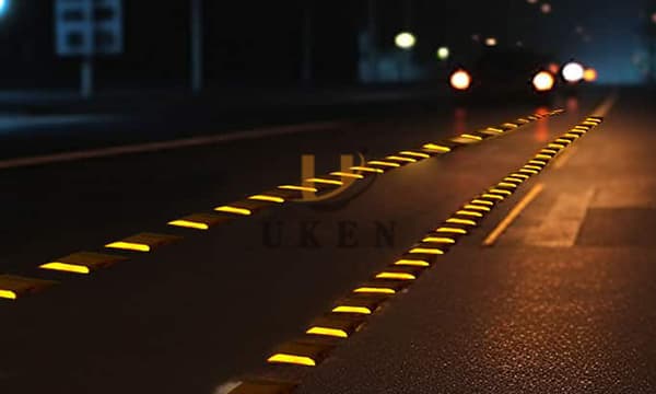 amber reflective road studs