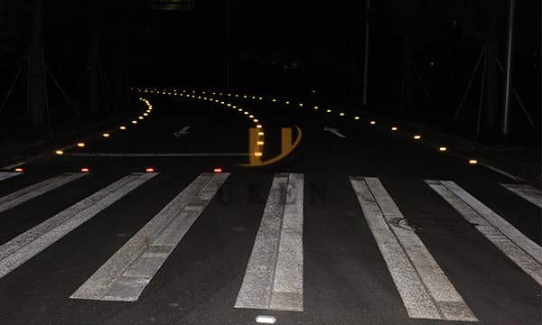 reflective road markers