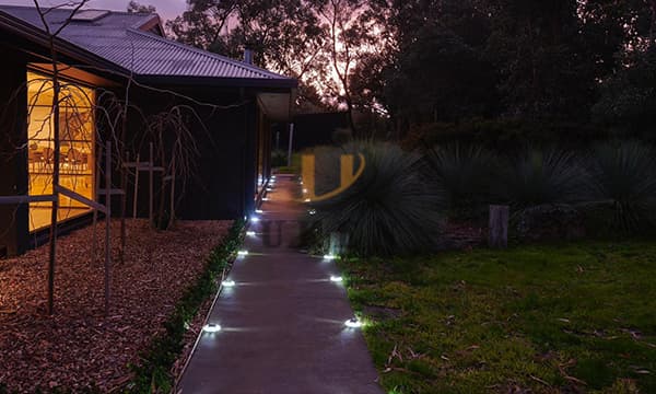 solar powered road reflectors